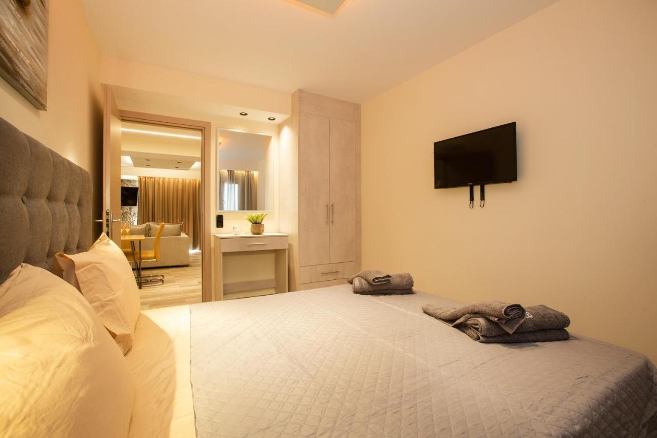 Black Rocks Family, Luxury Seafront Beach Maisonette Agios Gordios  Ngoại thất bức ảnh