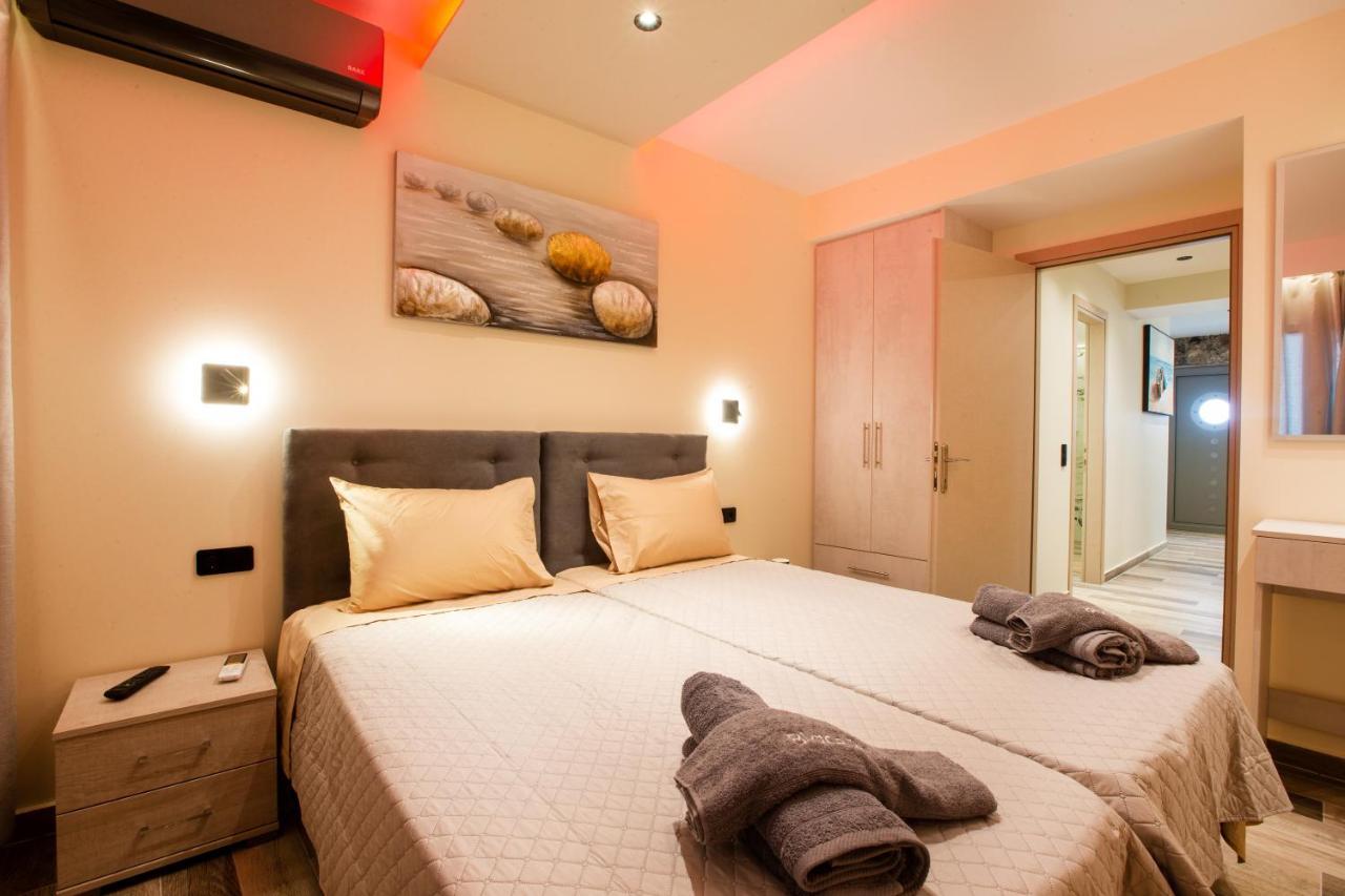 Black Rocks Family, Luxury Seafront Beach Maisonette Agios Gordios  Ngoại thất bức ảnh