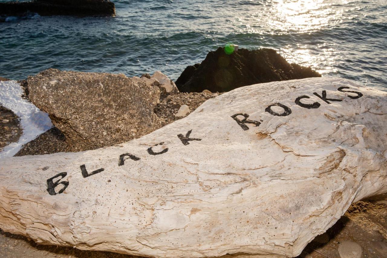 Black Rocks Family, Luxury Seafront Beach Maisonette Agios Gordios  Ngoại thất bức ảnh